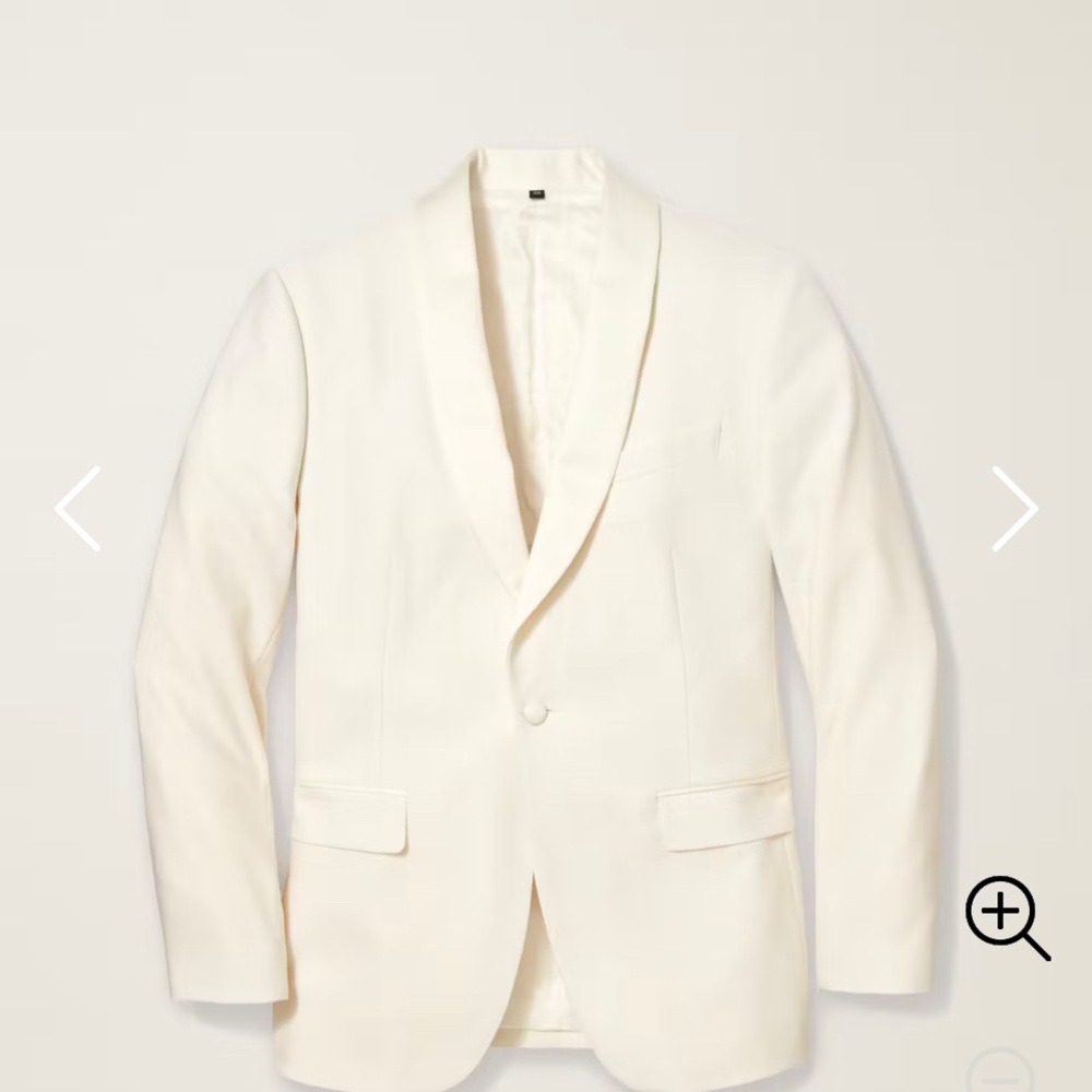 Empire Stretch Italian Wool Tuxedo Jacket (size 38R, white)
